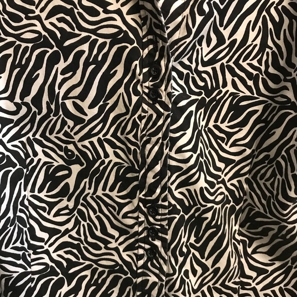 Signature by Larry Levine Women’s blouse - Picture 4 of 5